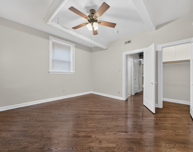 3325 N Lakewood Avenue - Photo Thumbnail 9