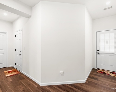 12764 S Nicholas Drive - Photo Thumbnail 6