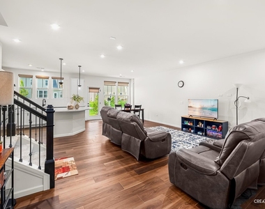 12764 S Nicholas Drive - Photo Thumbnail 5