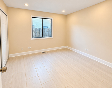 1191 Hialeah Lane - Photo Thumbnail 11