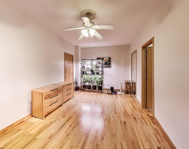 2745 W Lemoyne Street - Photo Thumbnail 12