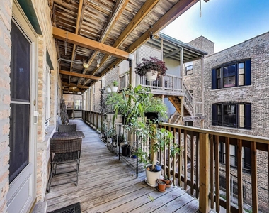 2745 W Lemoyne Street - Photo Thumbnail 17