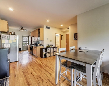 2745 W Lemoyne Street - Photo Thumbnail 4