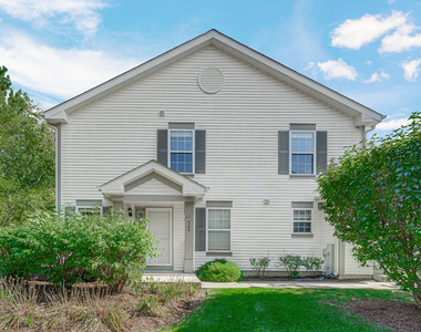 560 Jennifer Circle - Photo Thumbnail 2
