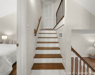 450 N Addison Road - Photo Thumbnail 8