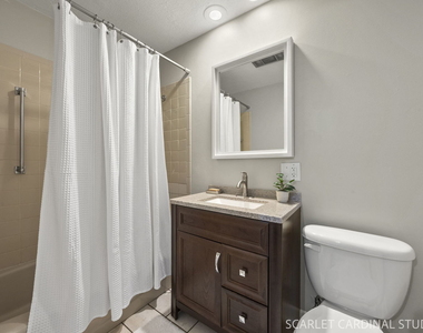 452 N Addison Road - Photo Thumbnail 7