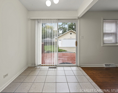 452 N Addison Road - Photo Thumbnail 5