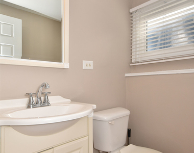 861 S Hawthorne Avenue - Photo Thumbnail 23