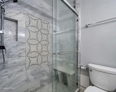 1030 N State Street - Photo Thumbnail 16