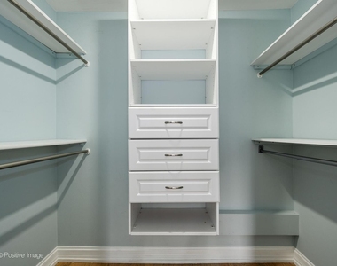 1030 N State Street - Photo Thumbnail 14