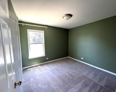1226 Bradford Lane - Photo Thumbnail 16
