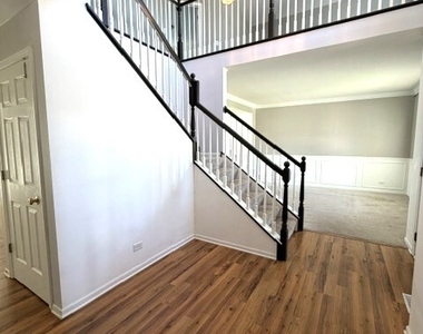 1226 Bradford Lane - Photo Thumbnail 1