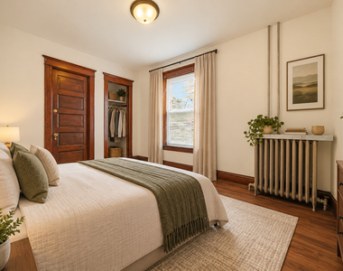 13400 Greenwood Avenue - Photo Thumbnail 3