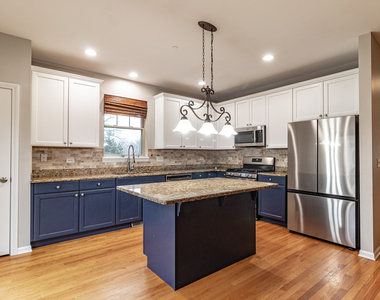 1140 Danforth Court - Photo Thumbnail 18