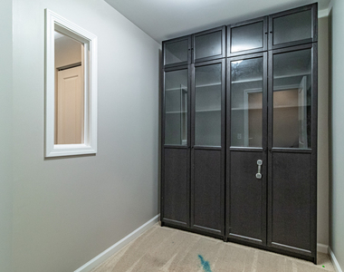 1140 Danforth Court - Photo Thumbnail 33