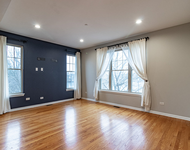 1140 Danforth Court - Photo Thumbnail 2