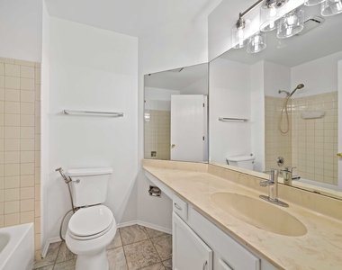 1239 S Wellington Court - Photo Thumbnail 13