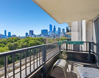 400 E Randolph Street - Photo Thumbnail 15