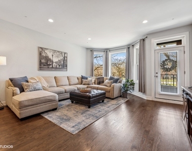 1739 N Humboldt Boulevard - Photo Thumbnail 2