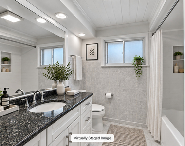 525 Pinecrest Lane - Photo Thumbnail 10