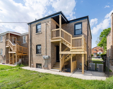 5347 W Gladys Avenue - Photo Thumbnail 16