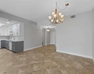 519 Roma Court - Photo Thumbnail 8