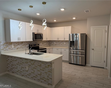 4996 Schubert Trail - Photo Thumbnail 3