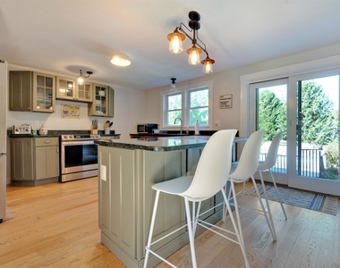 236 Long Sands - Photo Thumbnail 6