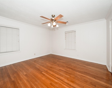 9519 Val Verde Street - Photo Thumbnail 19