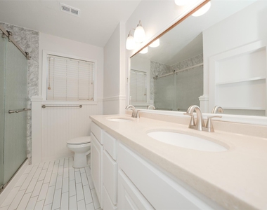 9519 Val Verde Street - Photo Thumbnail 21