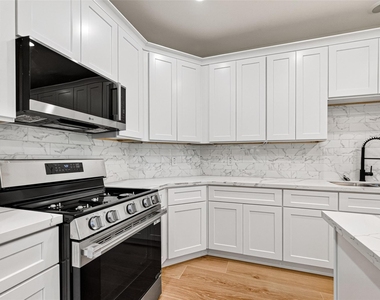 5210 Gano Street - Photo Thumbnail 13
