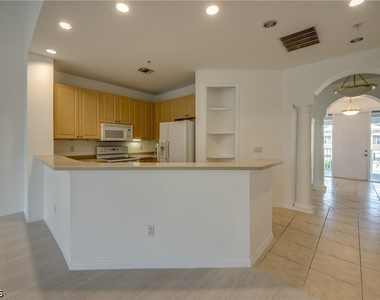 15250 Riverbend Boulevard - Photo Thumbnail 7