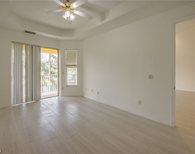 15250 Riverbend Boulevard - Photo Thumbnail 34