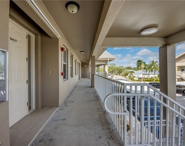 15250 Riverbend Boulevard - Photo Thumbnail 15