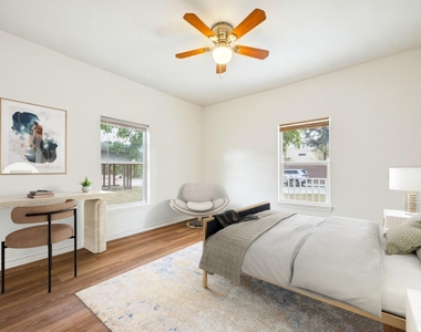 7933 Elwood Street - Photo Thumbnail 10