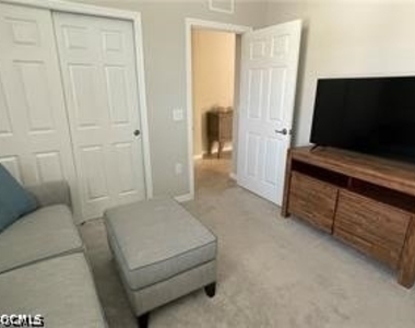 10529 Casella Way - Photo Thumbnail 1