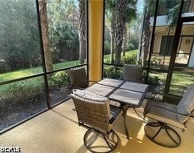 10529 Casella Way - Photo Thumbnail 9