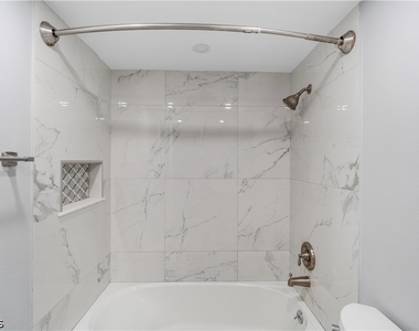 1490 Memoli Lane - Photo Thumbnail 20