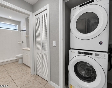 1080 Hancock Creek South Boulevard - Photo Thumbnail 14