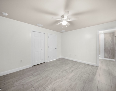 2405 Maple Avenue - Photo Thumbnail 11
