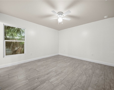 2405 Maple Avenue - Photo Thumbnail 16