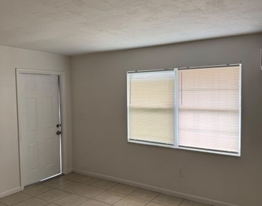 5504 10th Avenue - Photo Thumbnail 11