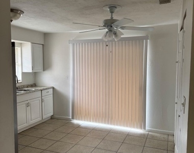 5504 10th Avenue - Photo Thumbnail 4