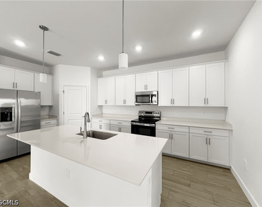 10706 Clementine Place - Photo Thumbnail 4