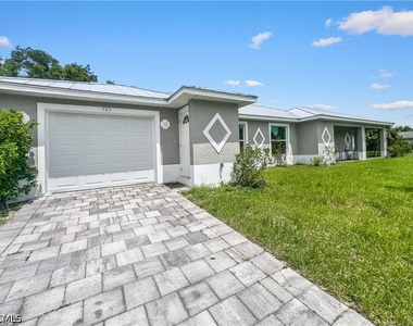 745 Harry Avenue S - Photo Thumbnail 1