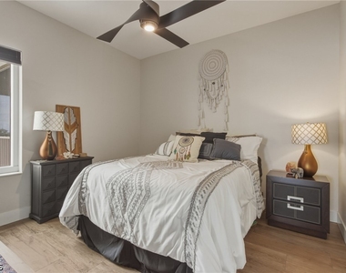 2743 1st Street - Photo Thumbnail 21