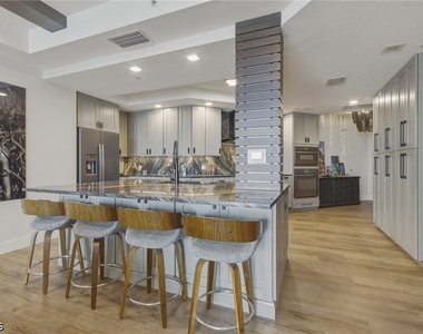 2743 1st Street - Photo Thumbnail 14