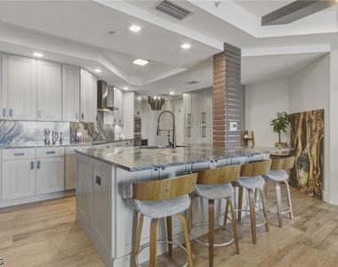 2743 1st Street - Photo Thumbnail 15