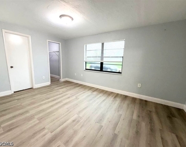 2117 Mitchell Court - Photo Thumbnail 15