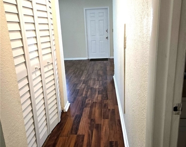 4615 Bayshore Drive - Photo Thumbnail 5